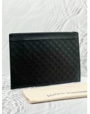 (LIKE NEW) LOUIS VUITTON DISCOVERY POCHETTE IN BLACK DAMIER INFINI LEATHER 