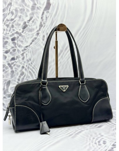 PRADA SHOULDER BAG IN BLACK NYLON WITH LEATHER