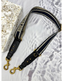(UNUSED) 2026 CHRISTIAN DIOR ADJUSTABLE STRAP WITH RING IN BLUE CHRISTIAN DIOR PARIS EMBROIDERY
