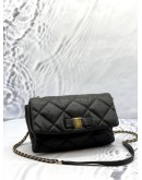 SALVATORE FERRAGAMO VARA SHOULDER BAG IN BLACK LEATHER