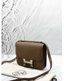 (LIKE NEW) 2016 HERMES CONSTANCE 18 CROSSBODY BAG IN FAUVE EPSOM LEATHER 