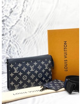 (UNUSED) LOUIS VUITTON GASTON WEARABLE WALLET IN DARK BLUE WITH WHITE MONOGRAM SHADOW LEATHER -FULL SET-