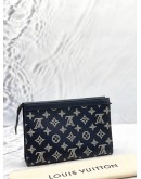 (UNUSED) LOUIS VUITTON GASTON WEARABLE WALLET IN DARK BLUE WITH WHITE MONOGRAM SHADOW LEATHER -FULL SET-