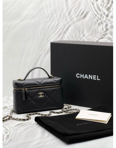 (LIKE NEW) MICROCHIP CHANEL VANITY CASE 25K BAG IN BLACK GRAINED CALFSKIN LEATHER -FULL SET-
