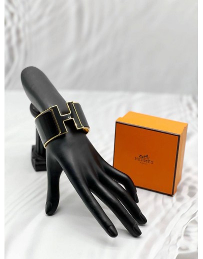 (RAYA PROMO) HERMES CLIC CLAC H BRACELET IN YELLOW GOLD PLATED WITH BLACK ENAMEL