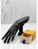(RAYA PROMO) (LIKE NEW) LOUIS VUITTON ICONIC BRACELET IN GOLD METAL -FULL SET- 