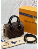 (RAYA PROMO) (LIKE NEW) 2025 LOUIS VUITTON SPEEDY TRUNK 20 IN BROWN MONOGRAM CANVAS WITH BLACK LEATHER -FULL SET-