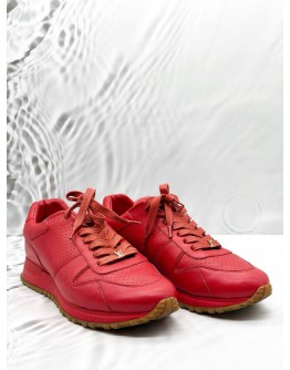 (RAYA PROMO) LOUIS VUITTON X SUPREME RUN AWAY SNEAKERS SIZE 7 IN RED -FULL SET-