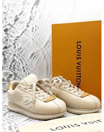 (RAYA PROMO) LOUIS VUITTON LV BUTTERSOFT SNEAKERS SIZE 6 IN BEIGE -FULL SET- 