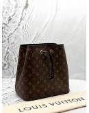 (UNUSED) MICROCHIP LOUIS VUITTON NEONOE MM BAG IN BROWN MONOGRAM CANVAS WITH BLACK LEATHER -FULL SET-