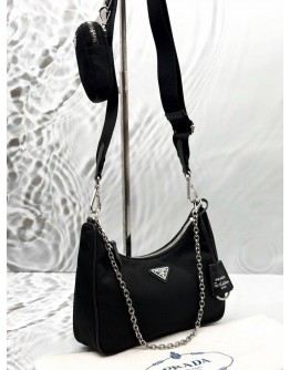 (LIKE NEW) PRADA RE-EDITION 2005 BAG IN BLACK RE-NYLON WITH SAFFIANO LEATHER -FULL SET-