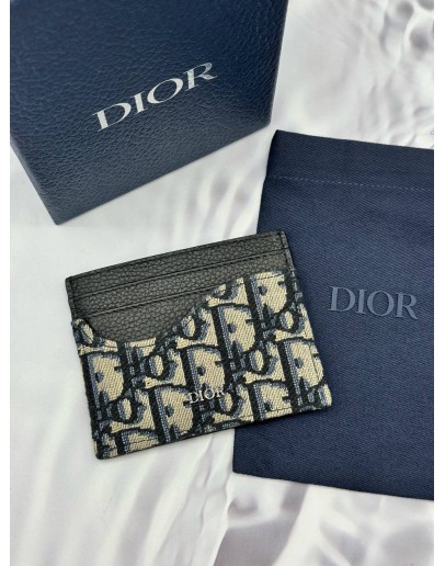 (LIKE NEW) 2026 CHRISTIAN DIOR SADDLE CARD HOLDER IN BLACK GRAINED CALFSKIN MARQUETRY WITH BEIGE AND BLACK DIOR OBLIQUE JACQUARD -FULL SET-