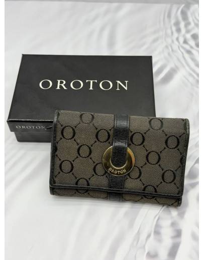 (RAYA PROMO) OROTON COMPACT WALLET IN BLACK CANVAS WITH LEATHER 