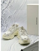 (LIKE NEW) BALENCIAGA TRIPLE S ALLOVER LOGO SNEAKERS SIZE 38 IN WHITE WITH BLACK CALFSKIN LEATHER -FULL SET-