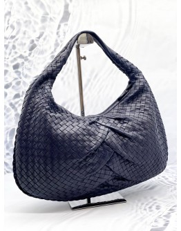 (LIKE NEW) BOTTEGA VENETA HOBO SHOULDER BAG IN DARK BLUE INTRECCIATO LAMBSKIN LEATHER