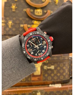 (BRAND NEW) 2025 BREITLING ENDURANCE PRO RED CHRONOMETER REF X82310 BLACK DIAL 44MM QUARTZ WATCH -FULL SET-