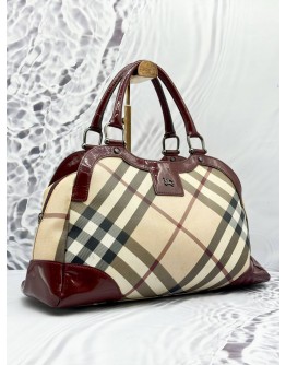 BURBERRY HANDBAG IN BEIGE NOVA CHECK CANVAS WITH BURGUNDY PATENT LEATHER