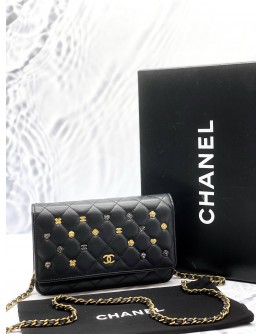 (LIKE NEW) MICROCHIP CHANEL 18K LUCKY CHARMS WALLET ON CHAIN IN BLACK LAMBSKIN LEATHER -FULL SET-