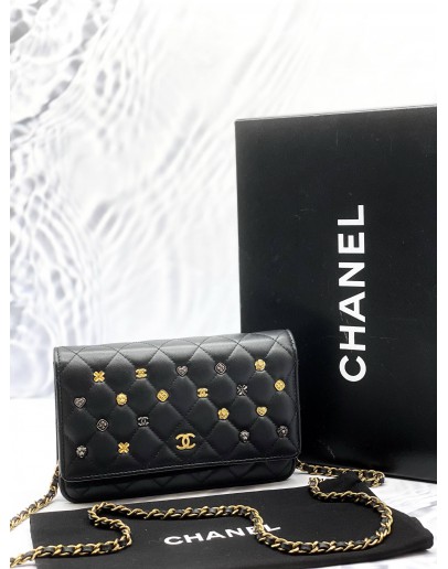 (LIKE NEW) MICROCHIP CHANEL 18K LUCKY CHARMS WALLET ON CHAIN IN BLACK LAMBSKIN LEATHER -FULL SET-
