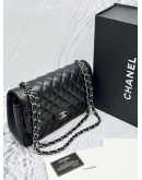 CHANEL CLASSIC JUMBO DOUBLE FLAP SHOULDER BAG IN BLACK LAMBSKIN LEATHER -FULL SET-