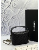 (LIKE NEW) MICROCHIP CHANEL 25 MINI HOBO CHAIN BAG IN BLACK CAVIAR LEATHER -FULL SET-