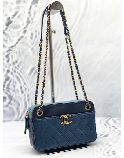 CHANEL FRONT POCKET CC CAMERA SHOULDER BAG IN BLUE LAMBSKIN LEATHER