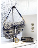 (LIKE NEW) CHRISTIAN DIOR SADDLE SHOULDER BAG IN BLUE TOILE DE JOUY EMBROIDERY -FULL SET-