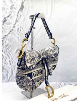 (LIKE NEW) CHRISTIAN DIOR SADDLE SHOULDER BAG IN BLUE TOILE DE JOUY EMBROIDERY -FULL SET-