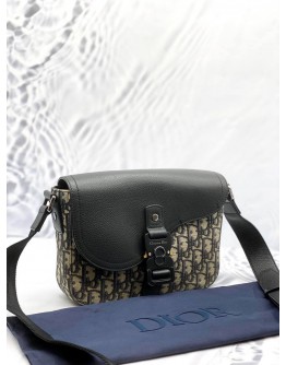(LIKE NEW) CHRISTIAN DIOR SMALL SADDLE MESSENGER BAG IN BEIGE AND BLACK DIOR OBLIQUE JACQUARD WITH BLACK GRAINED CALFSKIN LEATHER -FULL SET-