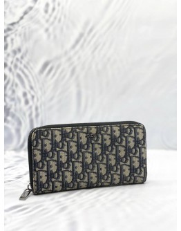(LIKE NEW) CHRISTIAN DIOR ZIPPED LONG WALLET IN BLUE DIOR OBLIQUE JACQUARD 