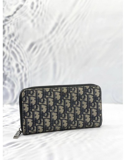 (LIKE NEW) CHRISTIAN DIOR ZIPPED LONG WALLET IN BLUE DIOR OBLIQUE JACQUARD 