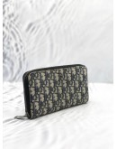 (LIKE NEW) CHRISTIAN DIOR ZIPPED LONG WALLET IN BLUE DIOR OBLIQUE JACQUARD 