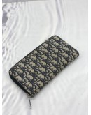 (LIKE NEW) CHRISTIAN DIOR ZIPPED LONG WALLET IN BLUE DIOR OBLIQUE JACQUARD 