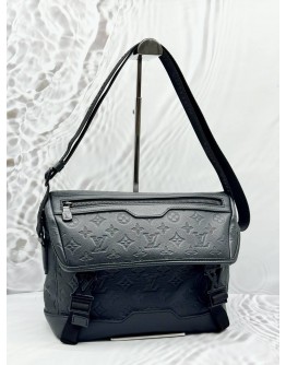 (LIKE NEW) MICROCHIP LOUIS VUITTON VOYAGER PM MESSENGER BAG IN BLACK MONOGRAM SHADOW LEATHER