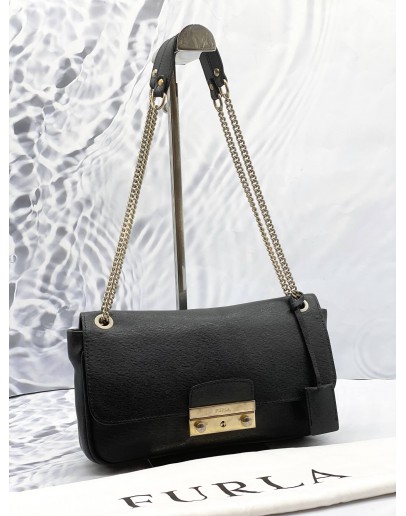FURLA JULIA SHOULDER BAG IN BLACK LEATHER 