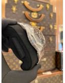 (BRAND NEW) 2025 GIRARD-PERREGAUX LAUREATO CHRONOGRAPH BLUE EYES REF 81020-11-631-11A BLACK DIAL 42MM AUTOMATIC WATCH -FULL SET-