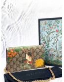 (LIKE NEW) GUCCI TIAN WALLET ON CHAIN IN BEIGE GG SUPREME CANVAS WITH RED LEATHER -FULL SET-