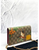 (LIKE NEW) GUCCI TIAN WALLET ON CHAIN IN BEIGE GG SUPREME CANVAS WITH RED LEATHER -FULL SET-