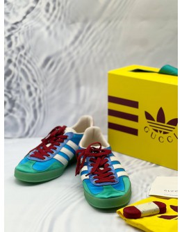 (UNUSED) GUCCI X ADIDAS GAZELLE SNEAKERS SIZE 38.5 IN LIGHT BLUE SILK COLOURWAY -FULL SET-