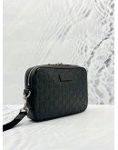 (LIKE NEW) GUCCI CLUTCH IN BLACK GG MICROGUCCISSIMA CALFSKIN LEATHER