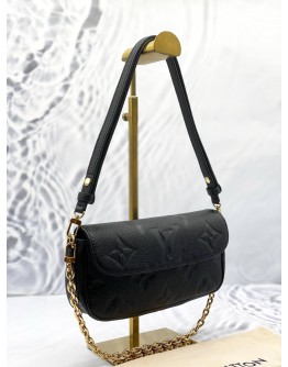 (LIKE NEW) LOUIS VUITTON IVY WALLET ON CHAIN IN BLACK MONOGRAM EMPREINTE LEATHER -FULL SET-