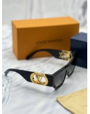 (LIKE NEW) LOUIS VUITTON LV LINK CAT EYE SUNGLASSES IN BLACK -FULL SET-