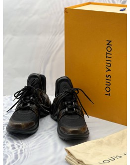 (LIKE NEW) LOUIS VUITTON LV ARCHLIGHT SNEAKERS SIZE 39 IN BROWN MONOGRAM CANVAS WITH BLACK TECHNICAL TEXTILE -FULL SET-