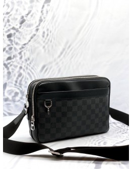 LOUIS VUITTON TROCADERO PM MESSENGER BAG IN BLACK DAMIER GRAPHITE CANVAS WITH CALFSKIN LEATHER