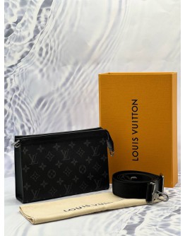 (LIKE NEW) LOUIS VUITTON GASTON WEARABLE WALLET IN BLACK MONOGRAM ECLIPSE CANVAS -FULL SET-