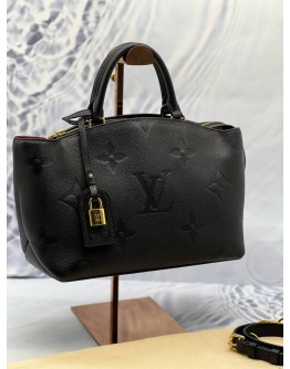 (LIKE NEW) MICROCHIP LOUIS VUITTON PETIT PALAIS BAG IN BLACK MONOGRAM EMPREINTE LEATHER 