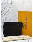 (LIKE NEW) MICROCHIP LOUIS VUITTON STAND POUCH IN BLACK DAMIER INFINI LEATHER -FULL SET-