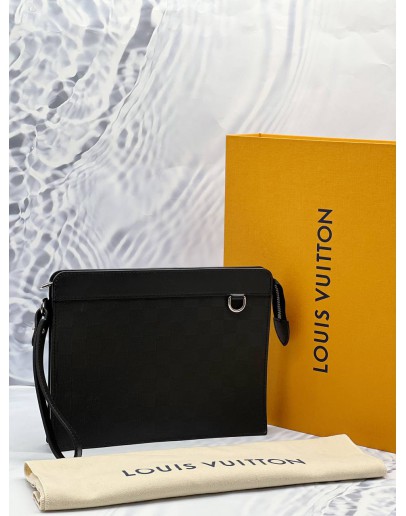 (LIKE NEW) MICROCHIP LOUIS VUITTON STAND POUCH IN BLACK DAMIER INFINI LEATHER -FULL SET-