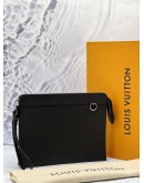 (LIKE NEW) MICROCHIP LOUIS VUITTON STAND POUCH IN BLACK DAMIER INFINI LEATHER -FULL SET-