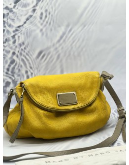 MARC BY MARC JACOBS CLASSIC Q NATASHA CROSSBODY BAG IN YELLOW LEATHER
